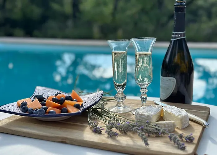 Cevennes With Pool * Monteils (Gard)